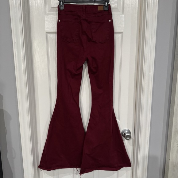 Judy Blue Super Flare Jeans Women 3/26 Red High Rise Stretch 33 Inseam - Picture 3 of 5